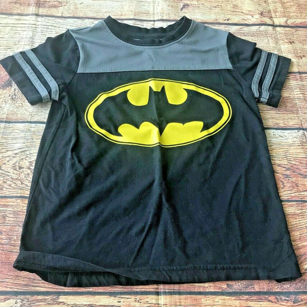 DC Comics Boys BATMAN Shirt 5